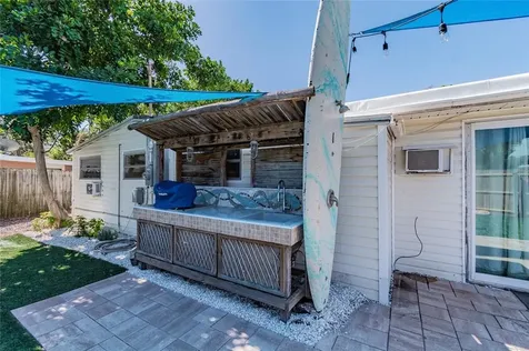 844 Brookwood Drive S St Petersburg FL 33707