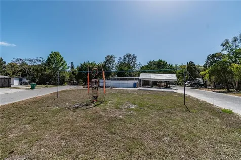 844 Brookwood Drive S St Petersburg FL 33707