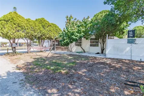 844 Brookwood Drive S St Petersburg FL 33707
