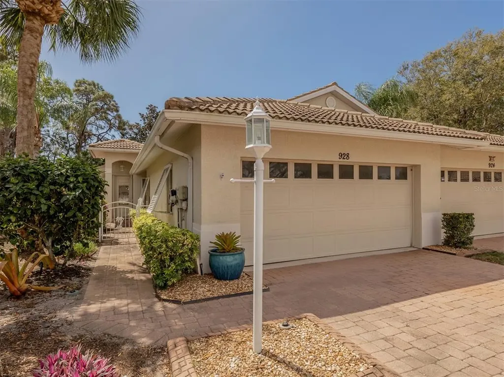 928 Onager Court Englewood FL 34223