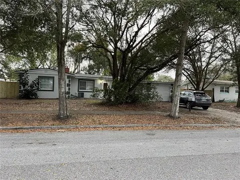 142 Lynbrook Drive Orlando FL 32807