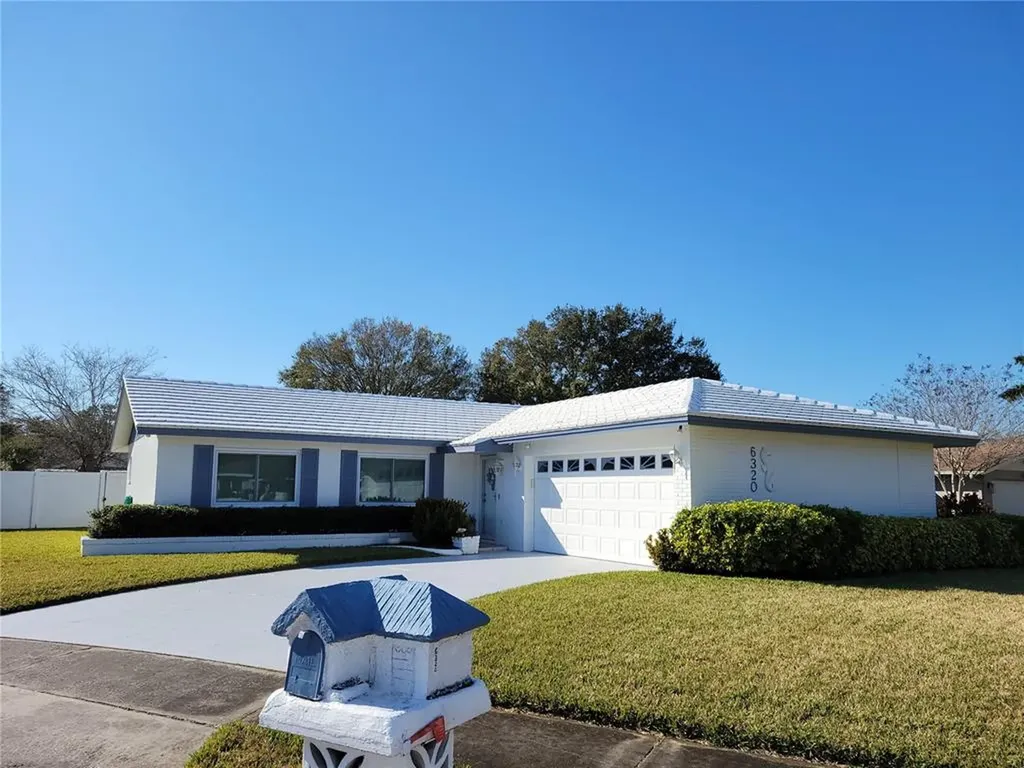 6320 Woodland Boulevard N Pinellas Park FL 33781
