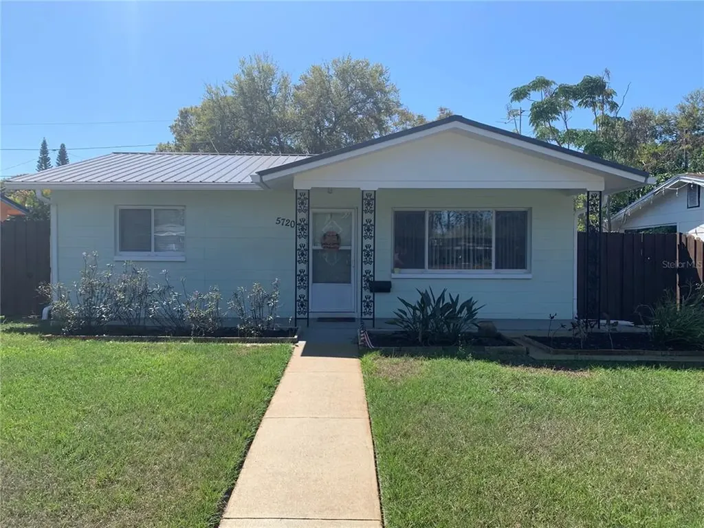 5720 Burlington Avenue N St Petersburg FL 33710