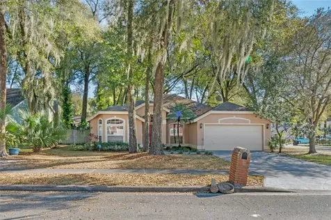2082 Petit Court Apopka FL 32712