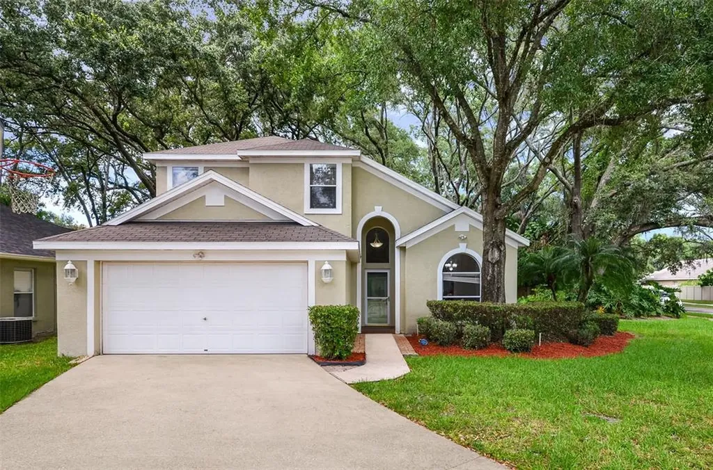 4607 Whispering Park Lane Tampa FL 33614