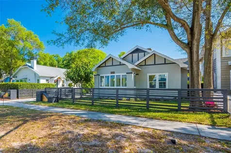 754 32nd Avenue N St Petersburg FL 33704