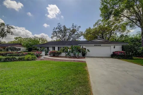 727 Grand Circle Temple Terrace FL 33617