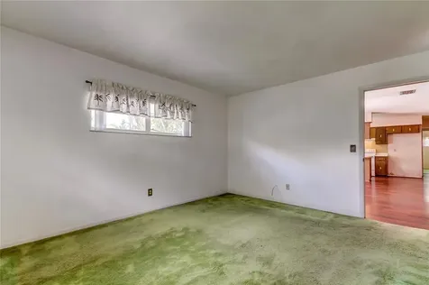 727 Grand Circle Temple Terrace FL 33617