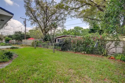 727 Grand Circle Temple Terrace FL 33617