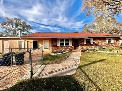 1909 NE 51st Place Ocala FL 34479