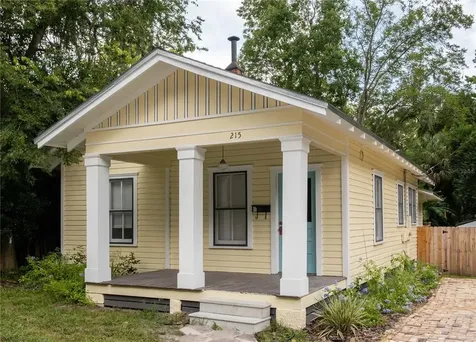 215 SE 9th Street Gainesville FL 32601