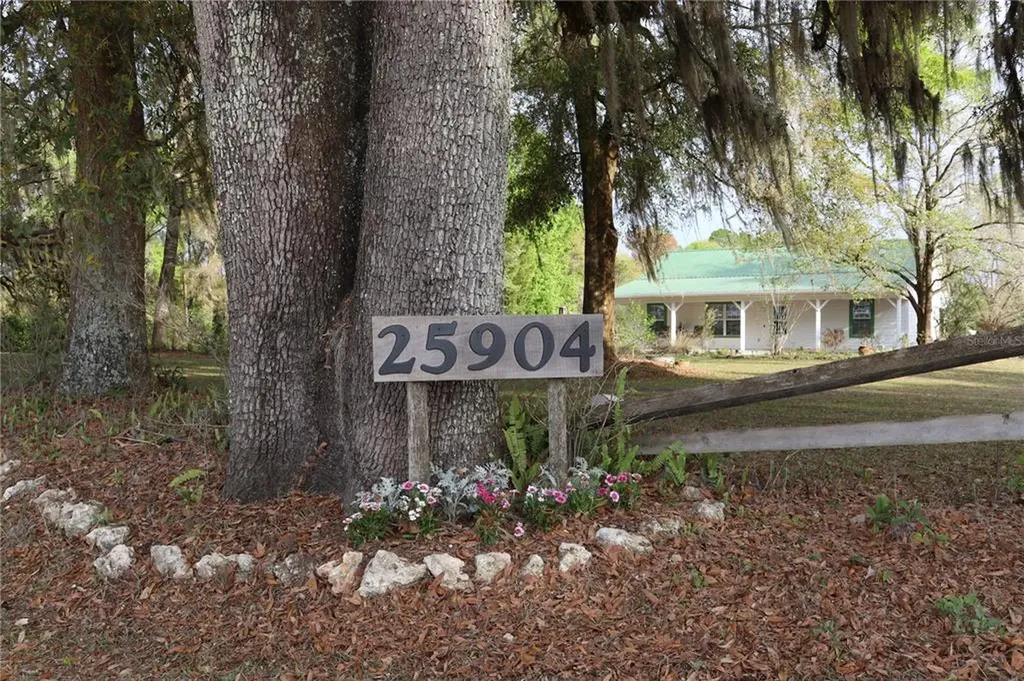 25904 NW 130th Avenue High Springs FL 32643