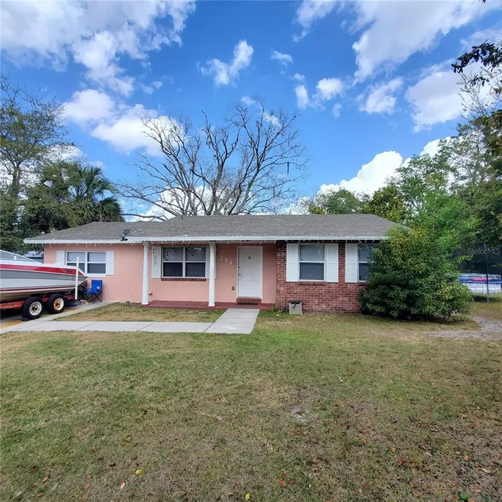 214 Terry Lane Sanford FL 32771