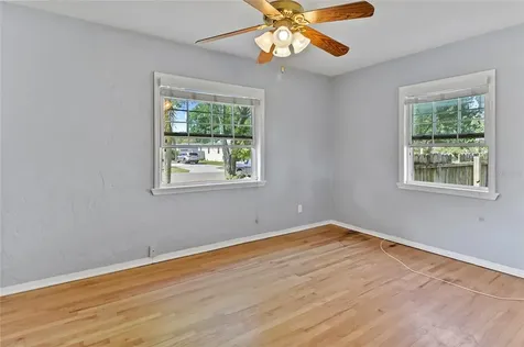 2219 35th Avenue N St Petersburg FL 33713