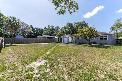 2219 35th Avenue N St Petersburg FL 33713