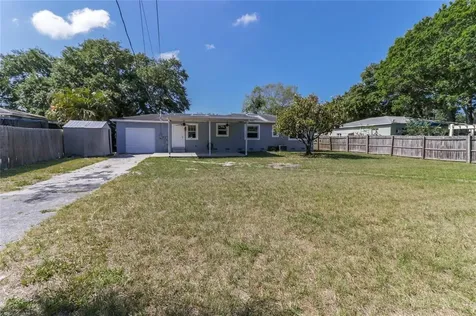 2219 35th Avenue N St Petersburg FL 33713