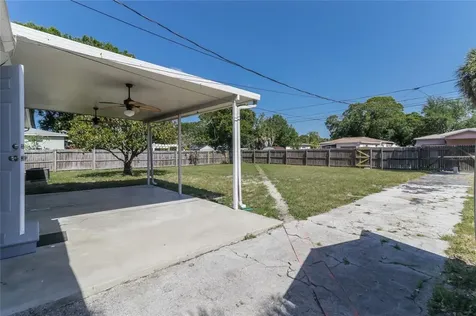 2219 35th Avenue N St Petersburg FL 33713