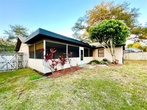 813 13th Court SW Largo FL 33770