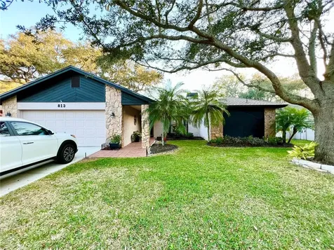 813 13th Court SW Largo FL 33770
