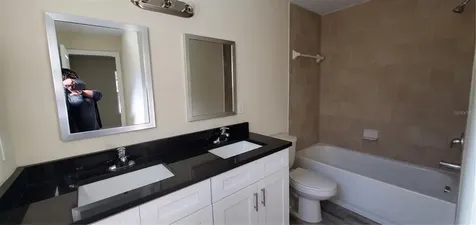 8425 N 17th Street Tampa FL 33604