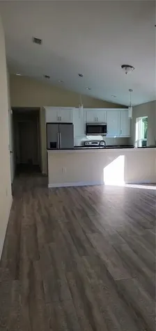 8425 N 17th Street Tampa FL 33604