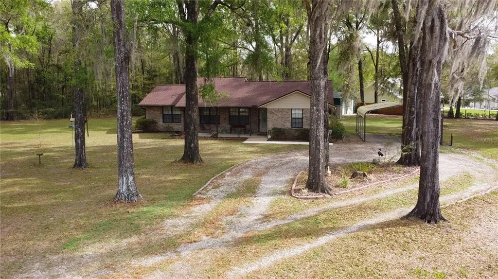 825 SW Woodland Avenue Fort White FL 32038