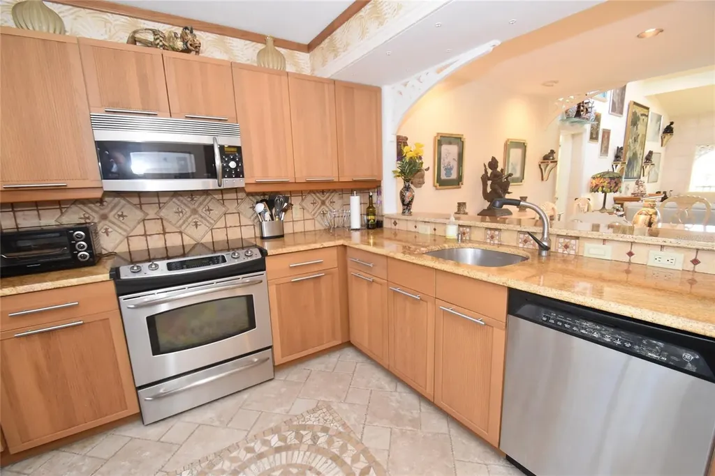 1633 Boathouse Circle Sarasota FL 34231