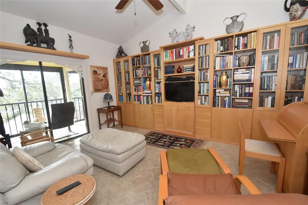 1633 Boathouse Circle Sarasota FL 34231