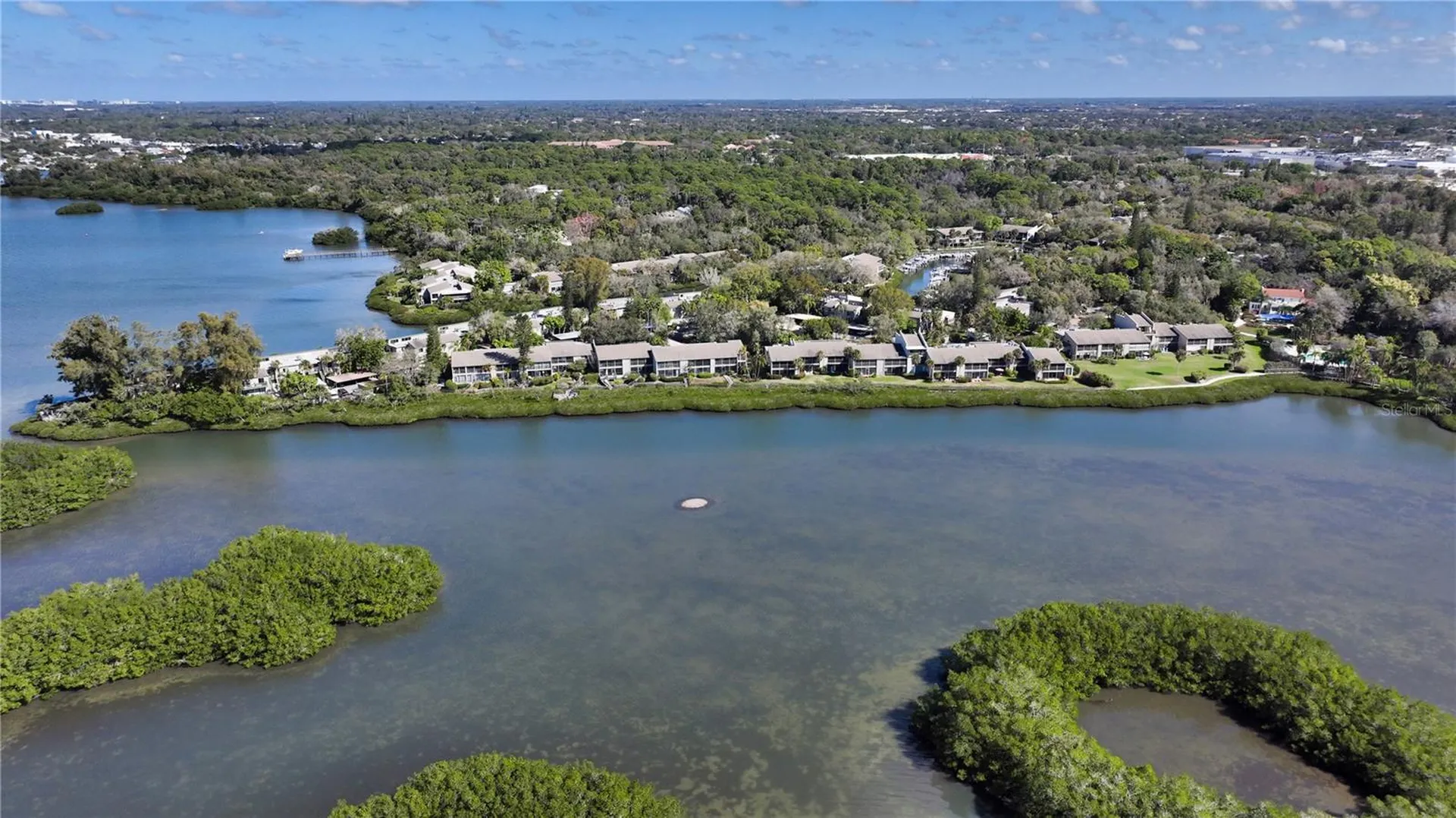 1633 Boathouse Circle Sarasota FL 34231