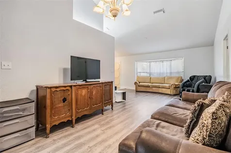 2550 Running Oak Court Spring Hill FL 34608