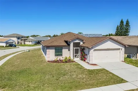 8233 National Drive Port Richey FL 34668