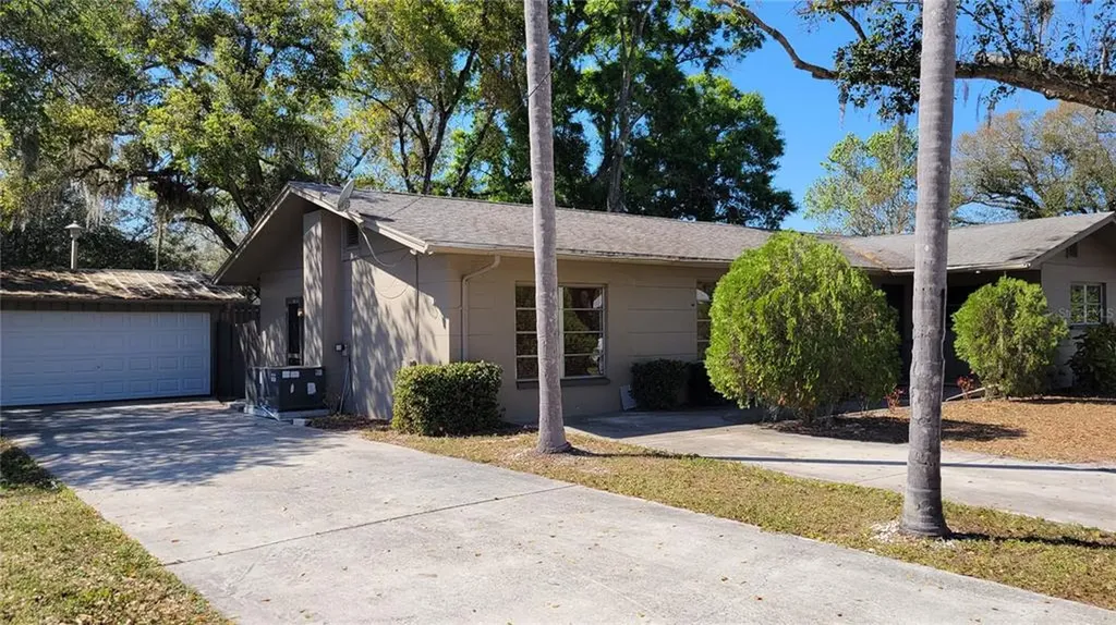 111 Loquat Lane Sarasota FL 34232