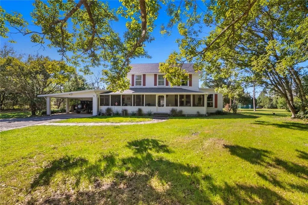 4132 N County Road 426 Geneva FL 32732