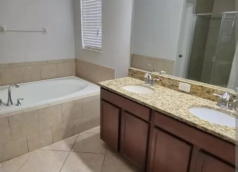2416 Dakota Cliff Street Ruskin FL 33570