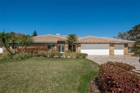 1811 Weatherstone Drive Safety Harbor FL 34695