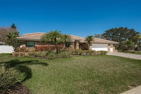 1811 Weatherstone Drive Safety Harbor FL 34695