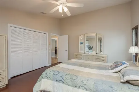 1811 Weatherstone Drive Safety Harbor FL 34695
