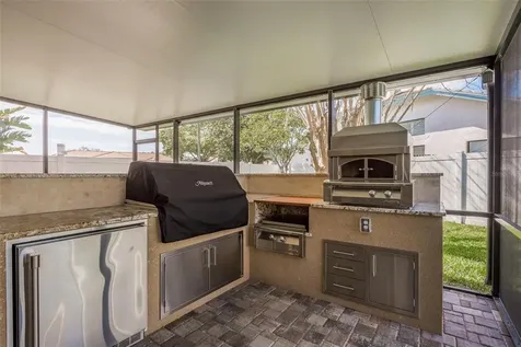 1811 Weatherstone Drive Safety Harbor FL 34695