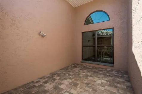 1811 Weatherstone Drive Safety Harbor FL 34695