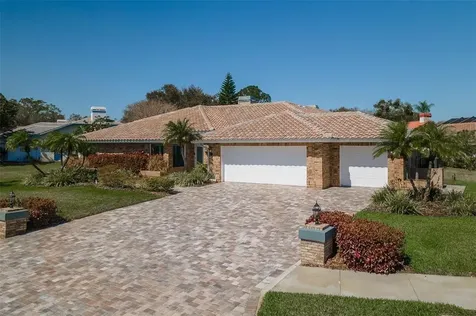 1811 Weatherstone Drive Safety Harbor FL 34695