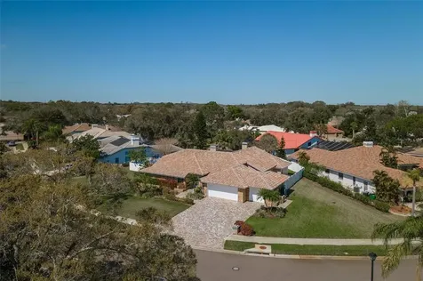 1811 Weatherstone Drive Safety Harbor FL 34695