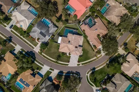 1811 Weatherstone Drive Safety Harbor FL 34695
