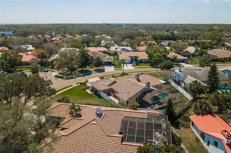 1811 Weatherstone Drive Safety Harbor FL 34695