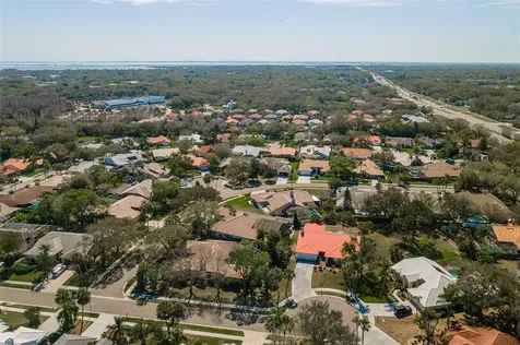 1811 Weatherstone Drive Safety Harbor FL 34695