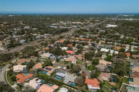 1811 Weatherstone Drive Safety Harbor FL 34695
