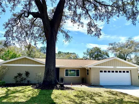 626 Iris Street Altamonte Springs FL 32714