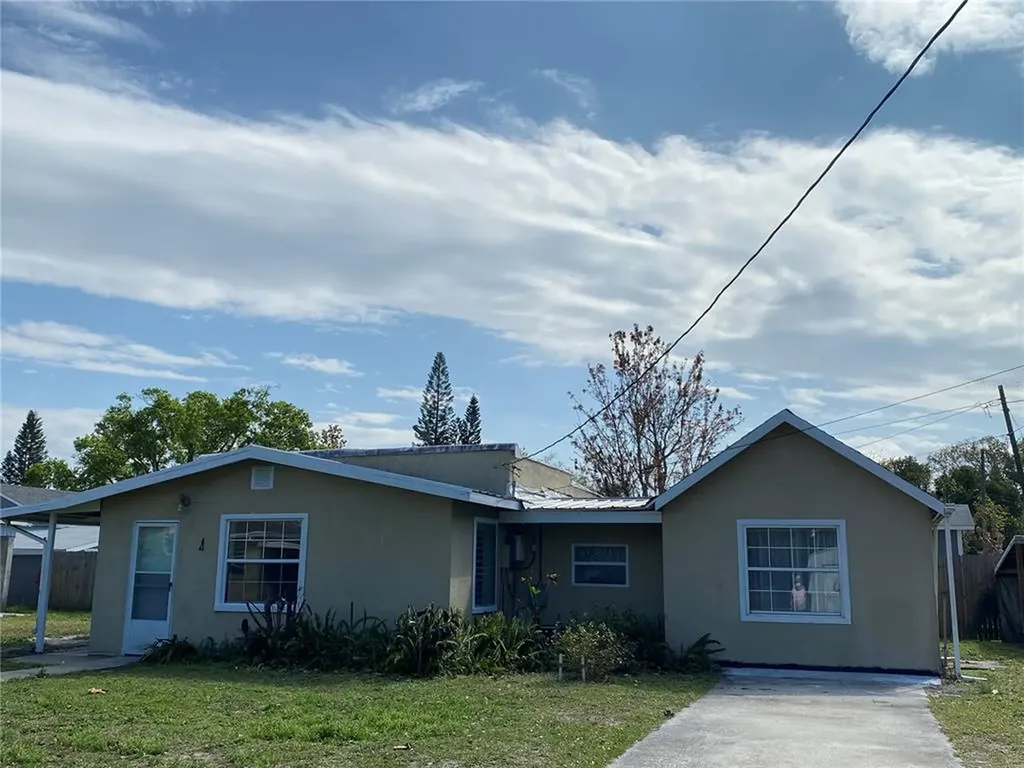 1813 15th Street Saint Cloud FL 34769