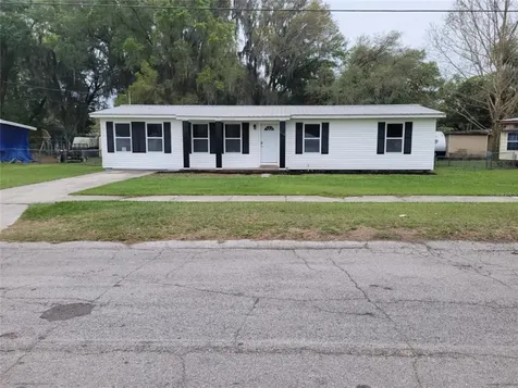 806 6th Street NE Fort Meade FL 33841