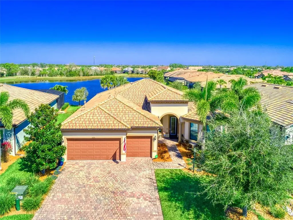 16915 Loudon Place Bradenton FL 34202