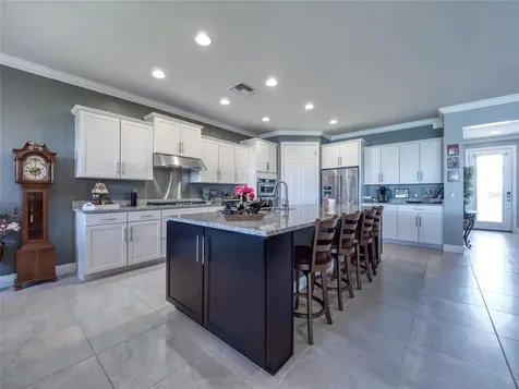 16915 Loudon Place Bradenton FL 34202
